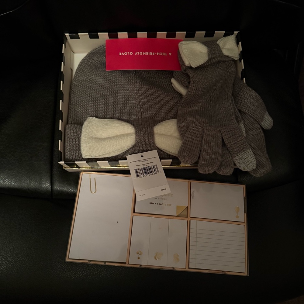 Kate Spade Gray and Cream Winter Hat & Tech Glove Set with Stick Notepad Set - Picture 2 of 8